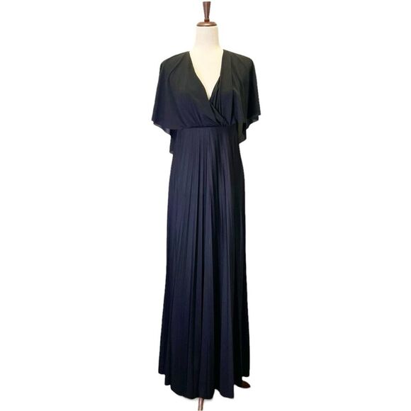 NWT ASOS Maternity Black Cape Back Pleated Long Maxi Dress Women’s Size 4 NEW - Picture 4 of 16